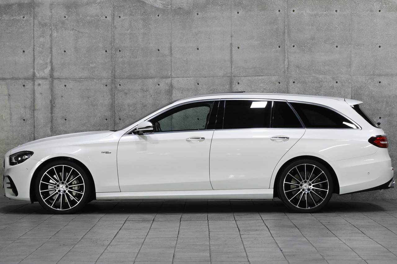 2022 Mercedes-AMG E CLASS null