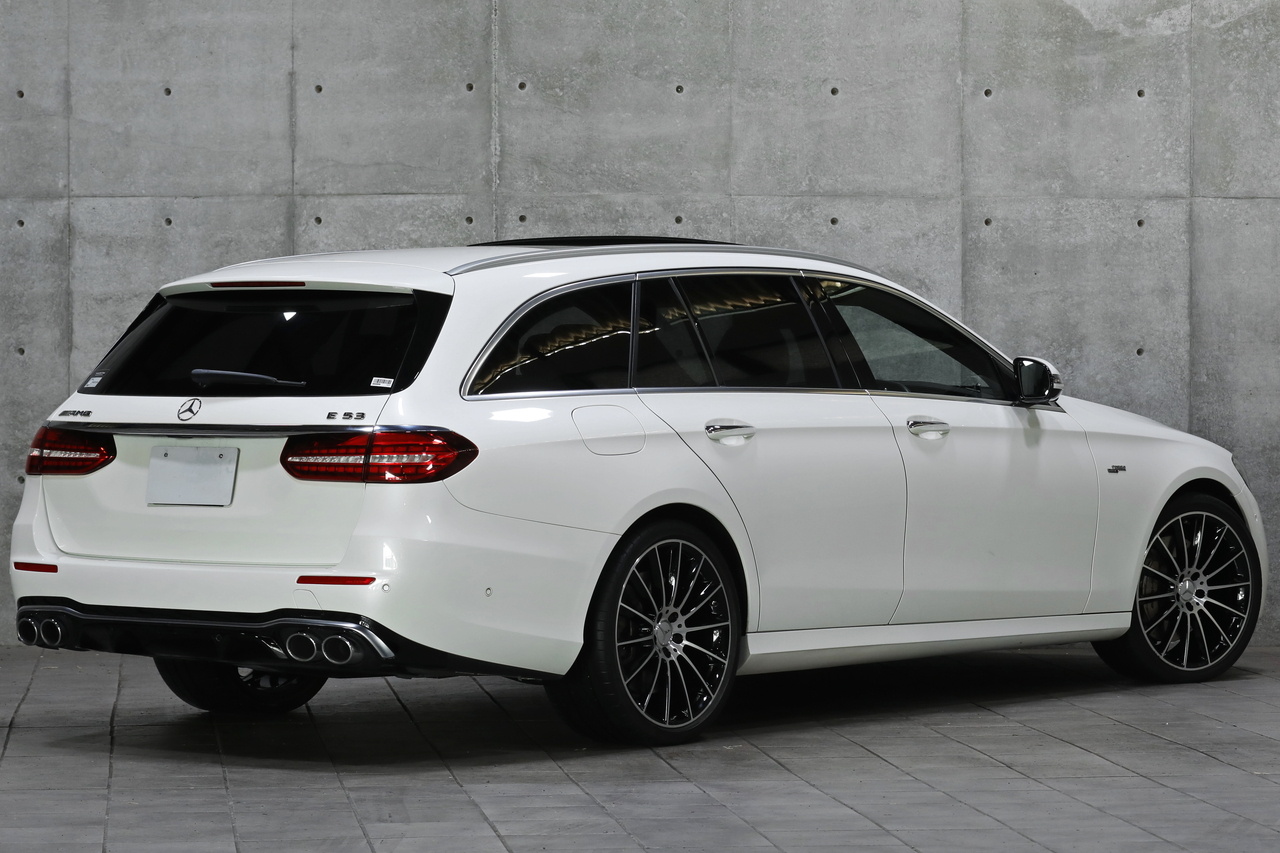 2022 Mercedes-AMG E CLASS null