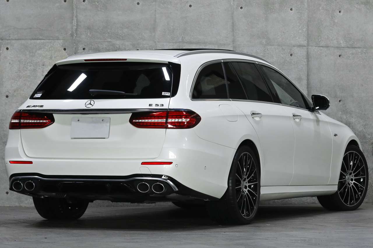 2022 Mercedes-AMG E CLASS null