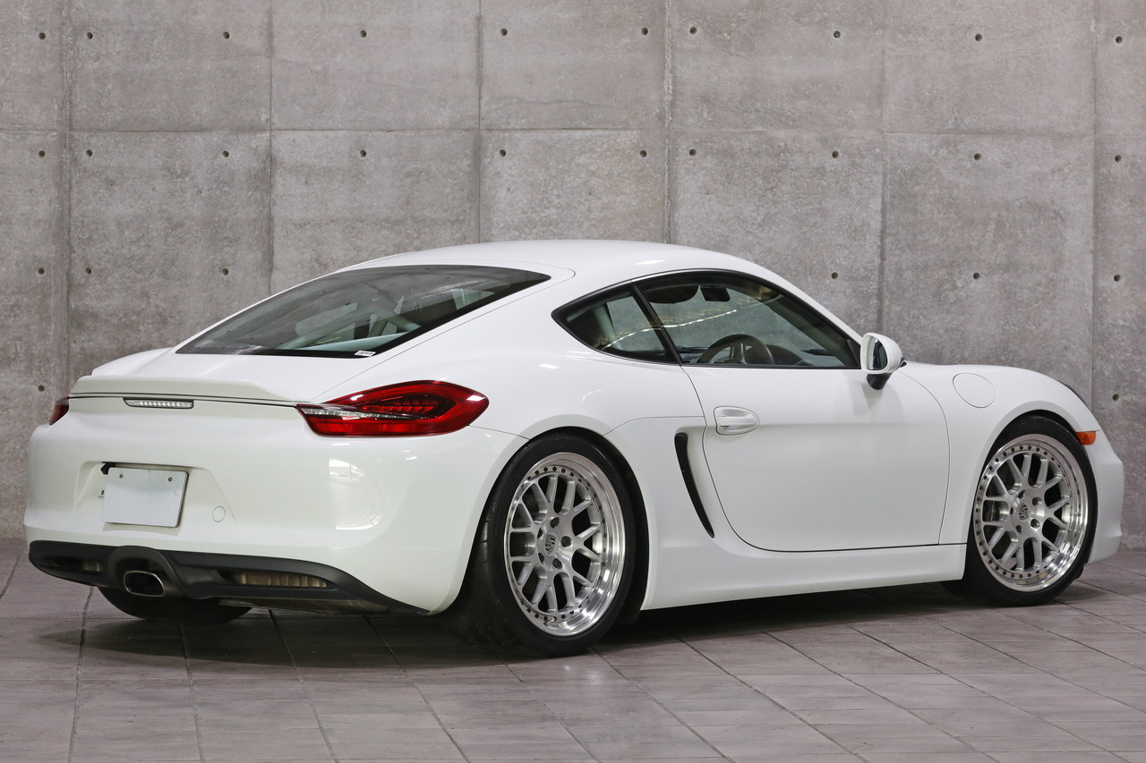 2015 Porsche CAYMAN null