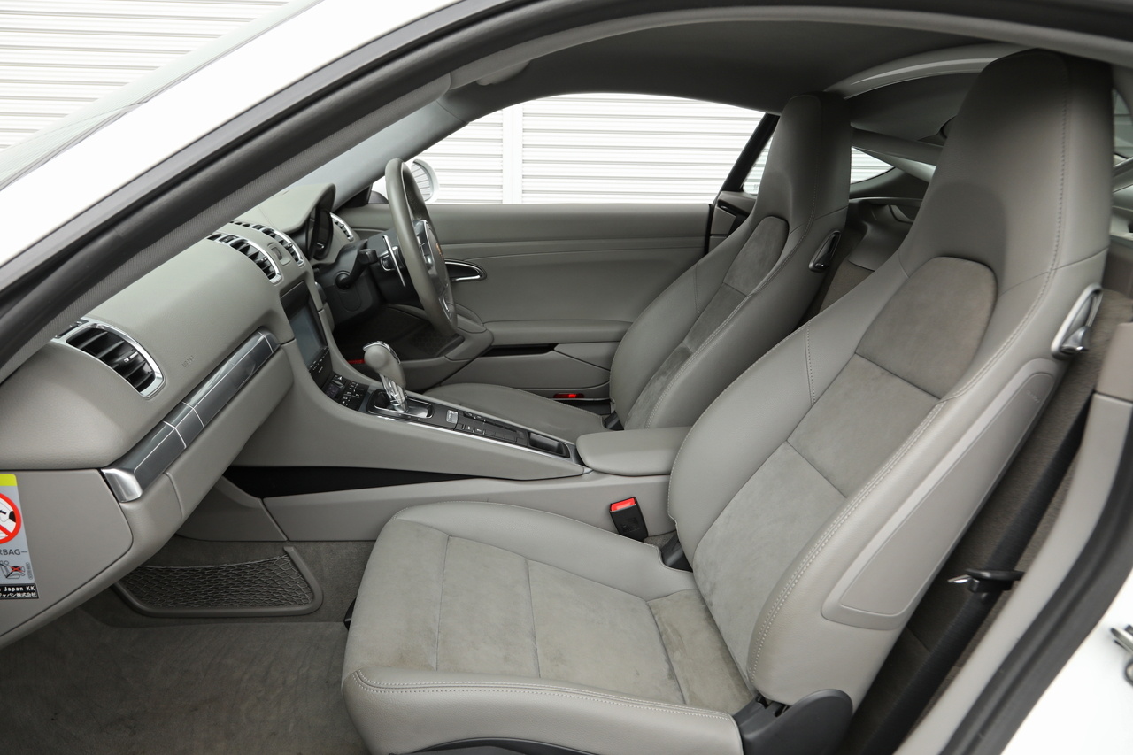 2015 Porsche CAYMAN null