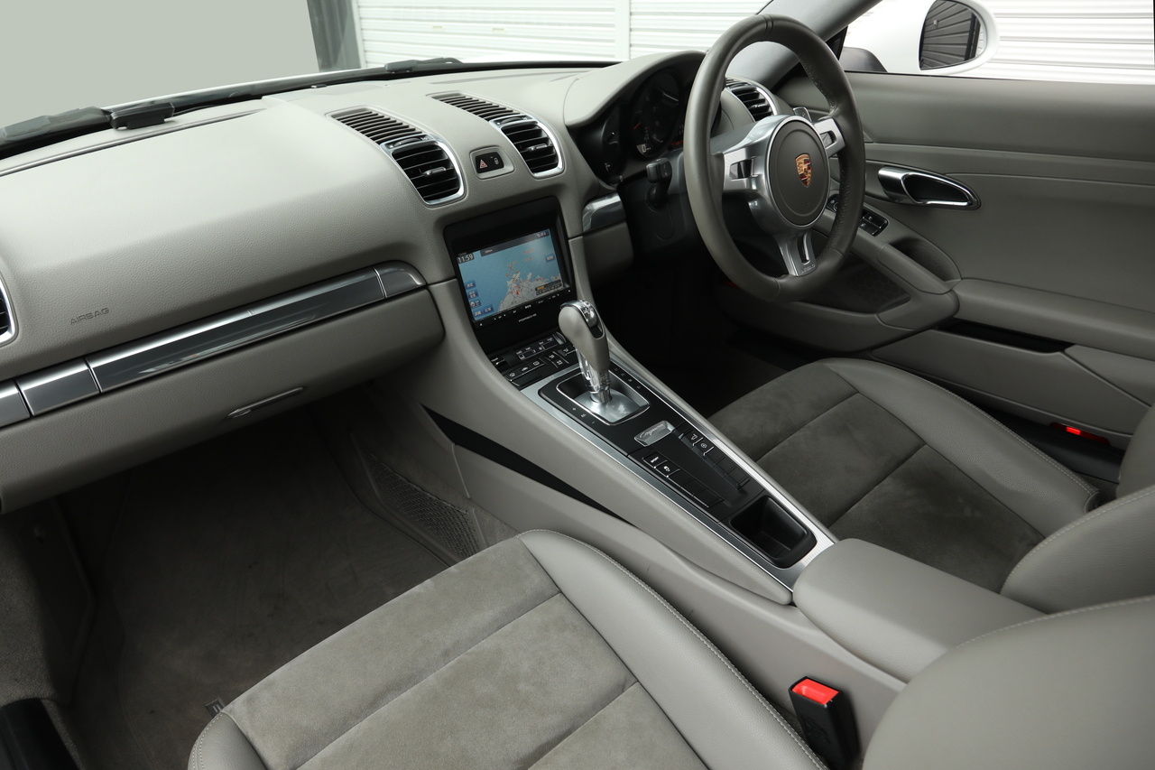 2015 Porsche CAYMAN null