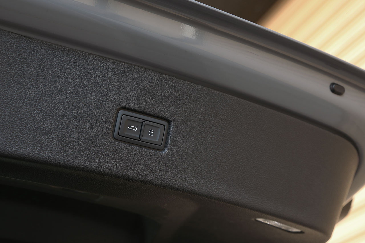 2019 Audi Q8 null