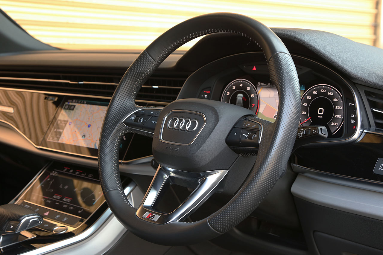 2019 Audi Q8 null