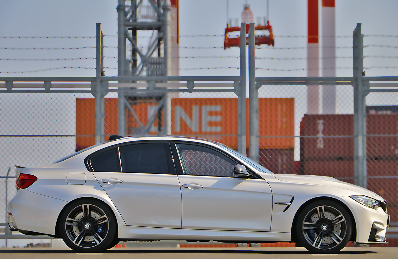 2016 BMW M3 SEDAN null