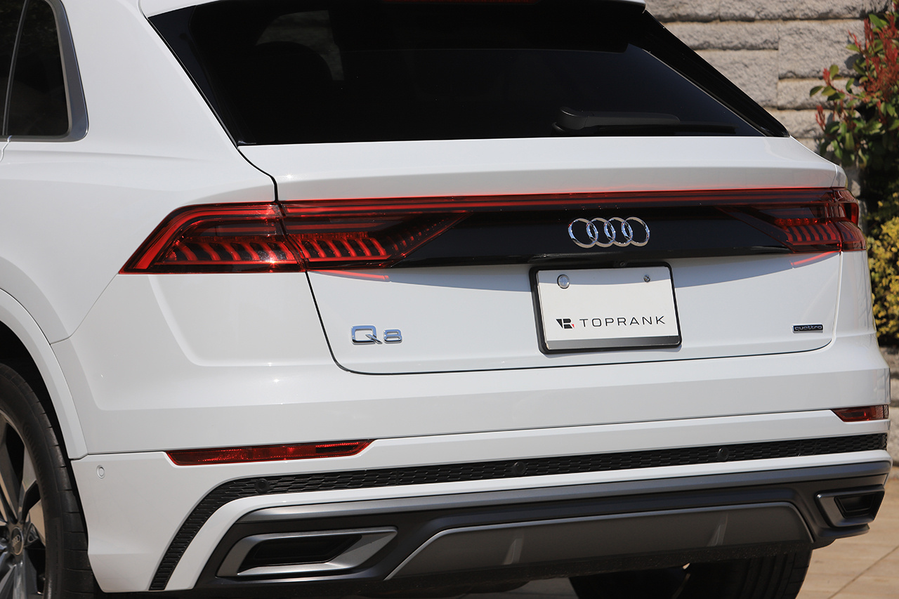 2023 Audi Q8 null