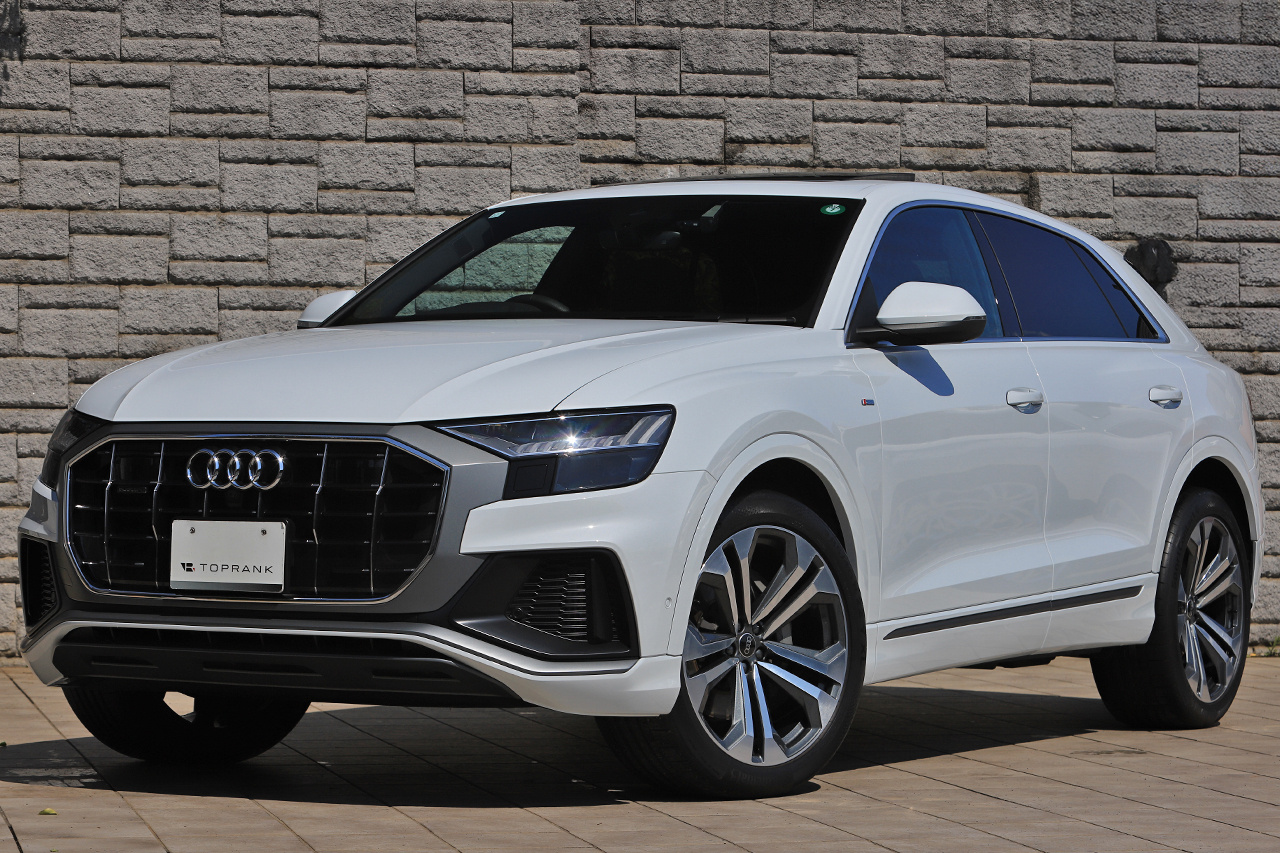 2023 Audi Q8 null