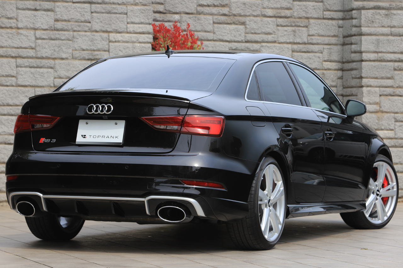 2018 Audi RS3 null