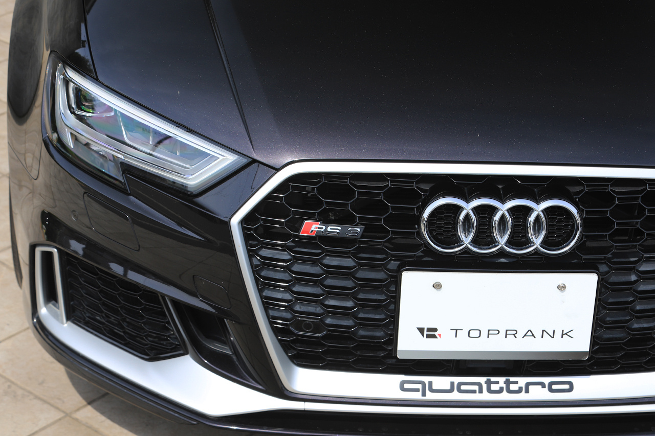 2018 Audi RS3 null