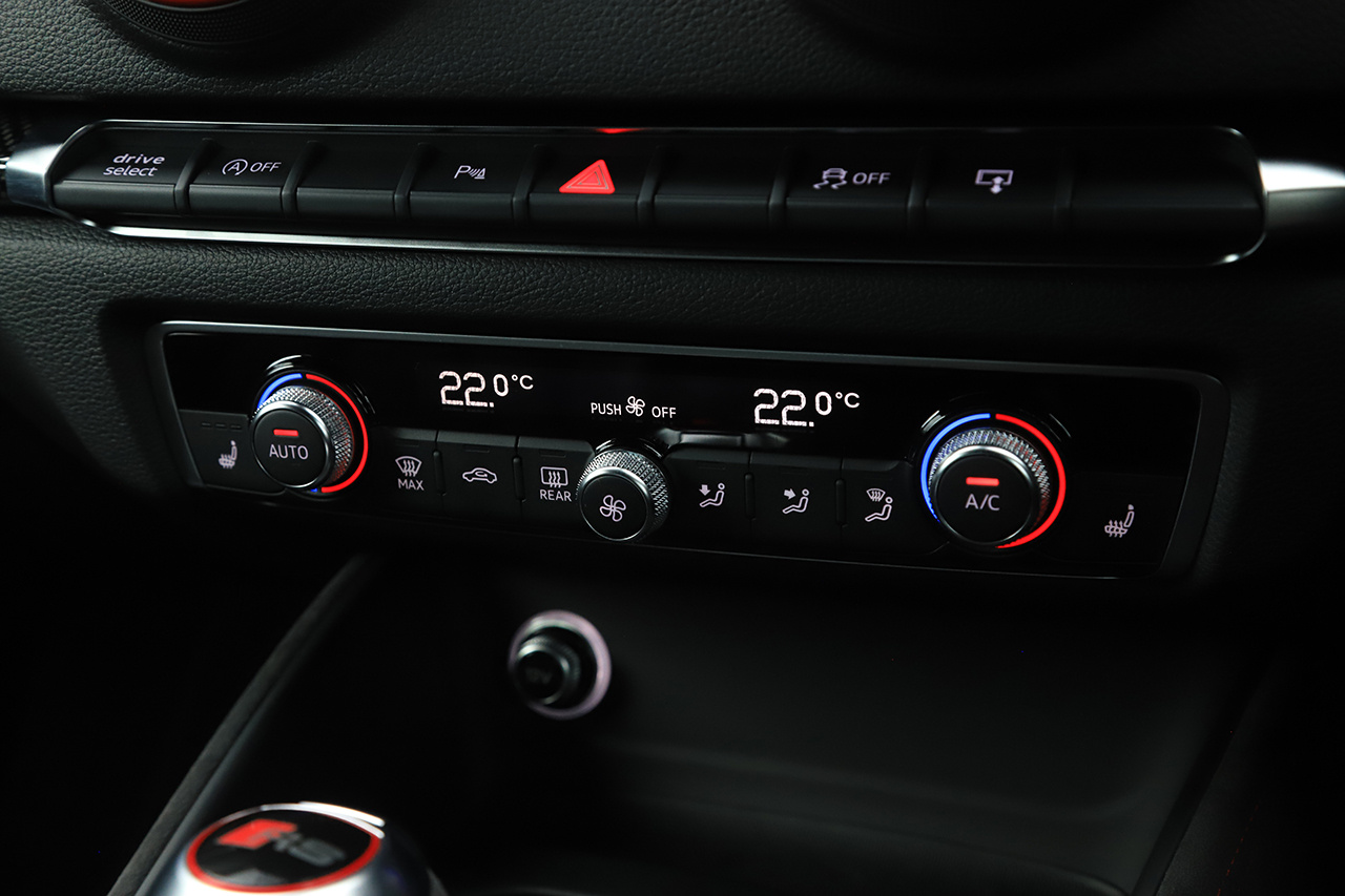 2018 Audi RS3 null