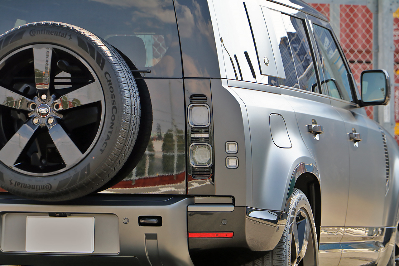 2023 Land Rover DEFENDER 