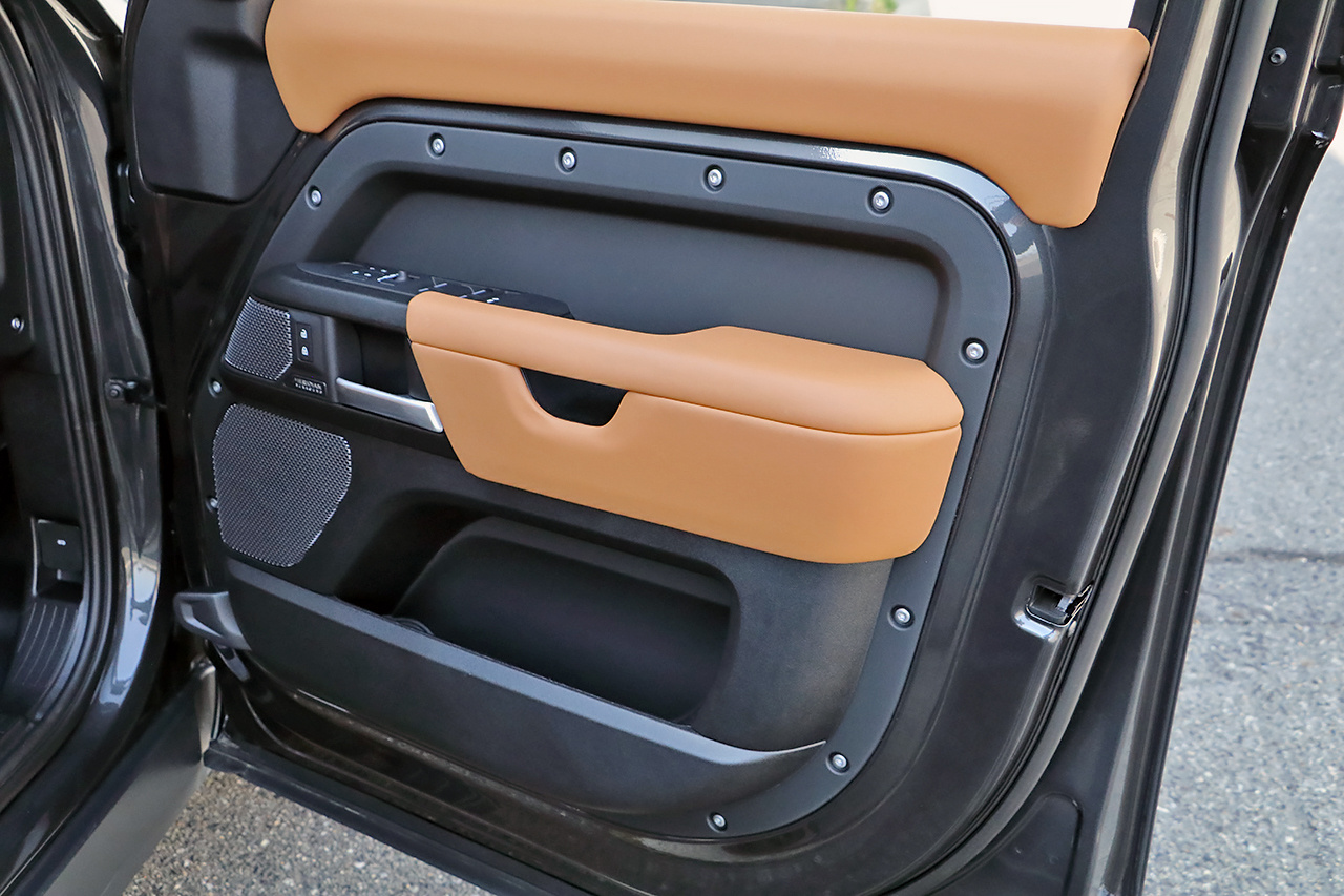 2023 Land Rover DEFENDER 