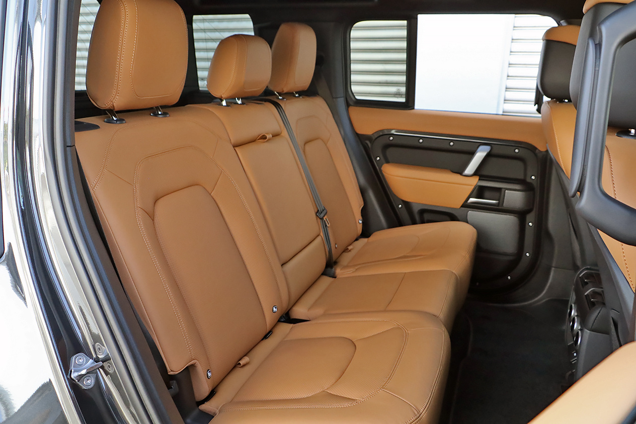 2023 Land Rover DEFENDER 