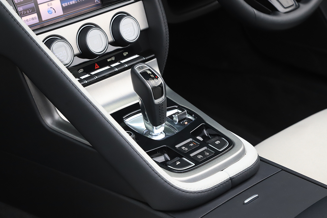 2014 Jaguar FTYPE 
