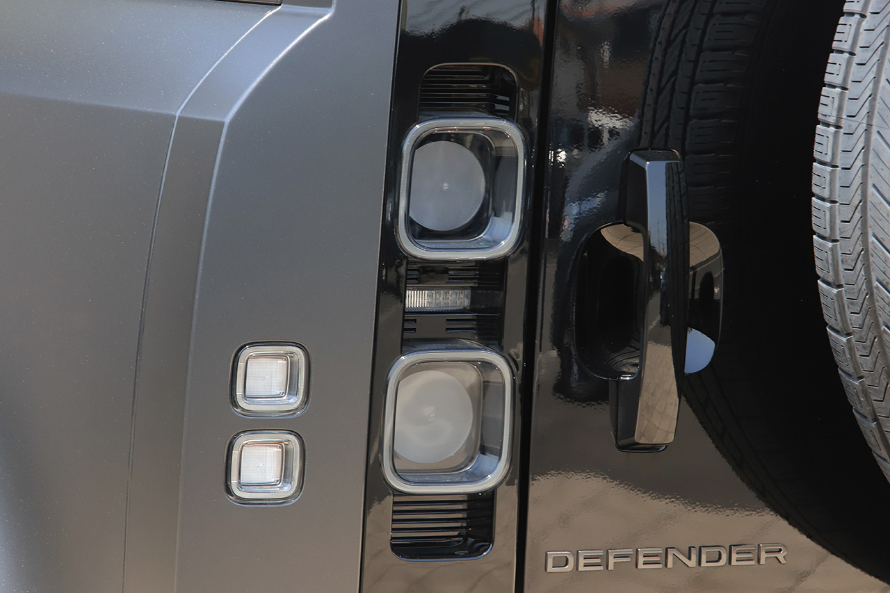2024 Land Rover DEFENDER 