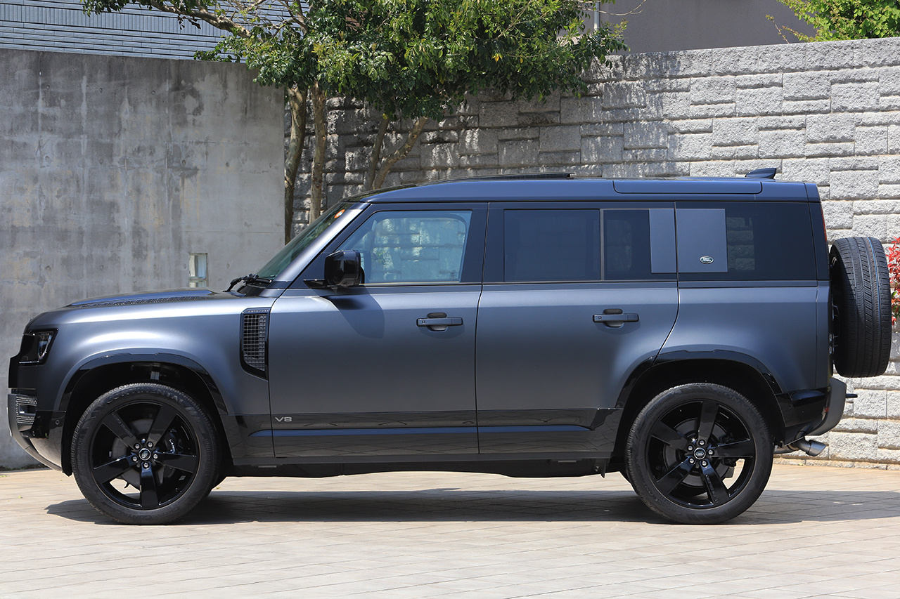 2024 Land Rover DEFENDER 