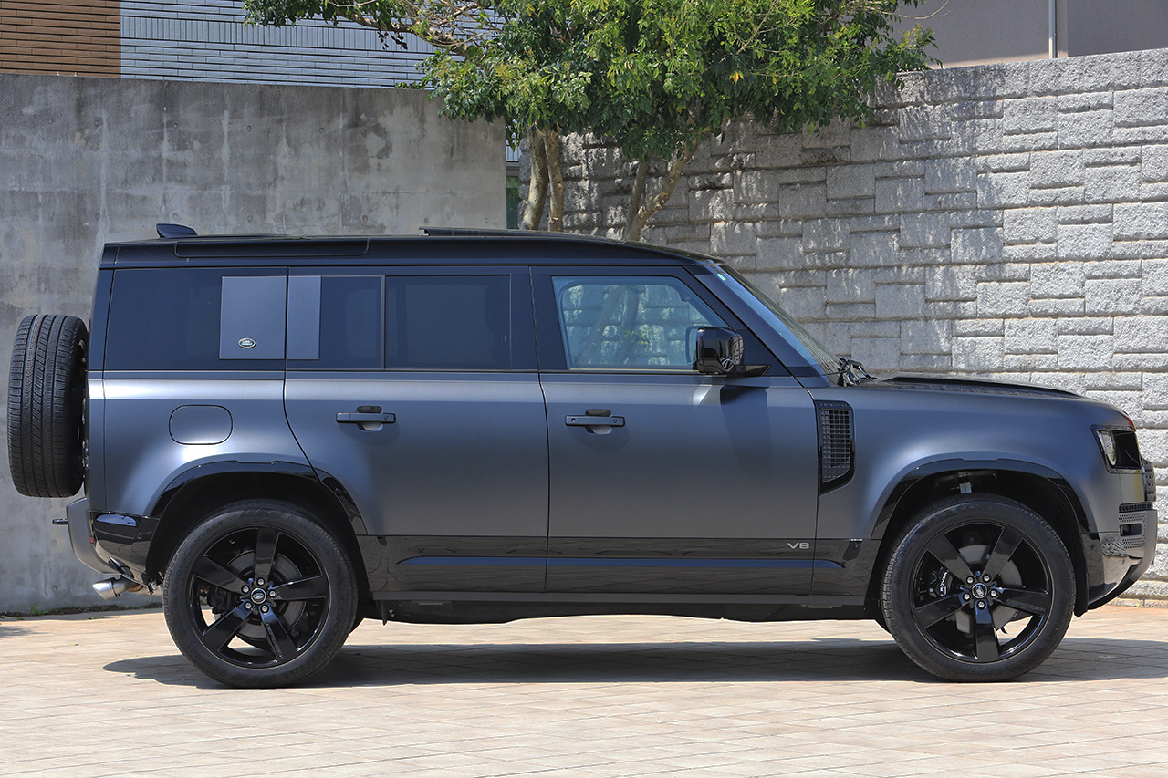 2024 Land Rover DEFENDER 