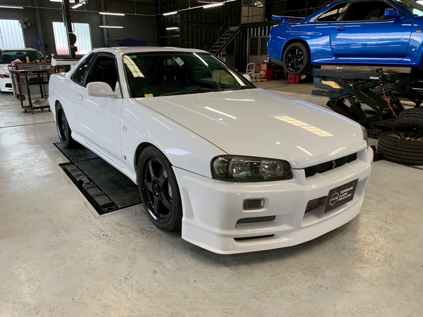1998 Nissan SKYLINE COUPE FUTURE INVENTORY ER34 Skyline 25GT-T, NISMO LMGT-3 18inch Wheels,