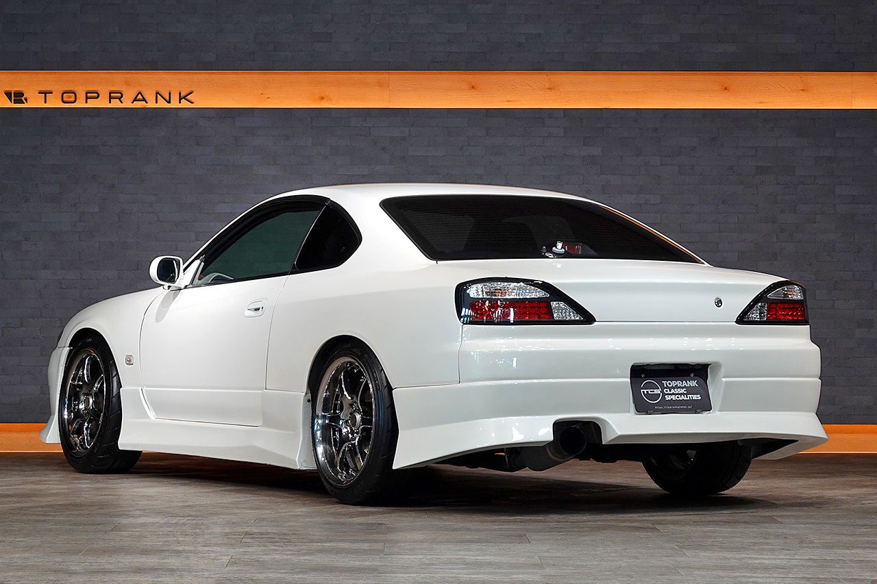 2001 Nissan SILVIA S15 Silvia Spec-R, Aftermarket Aero, RAYS Gram Lights 18 Inch Wheels, Aftermarket Intercooler