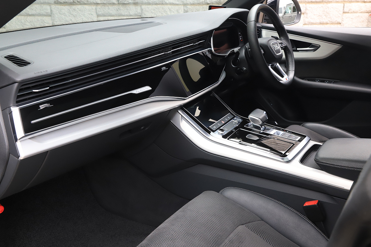 2020 Audi Q8 