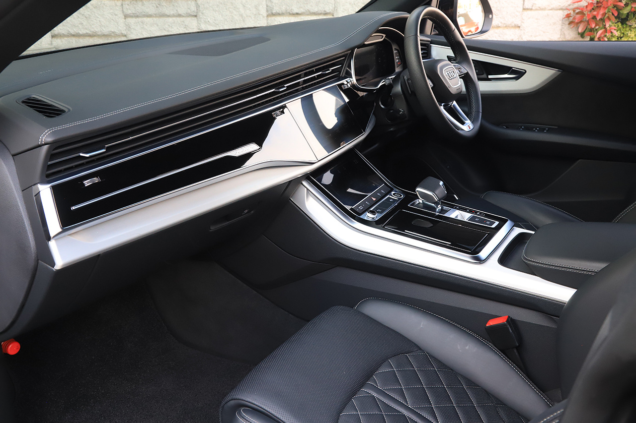 2022 Audi Q8 