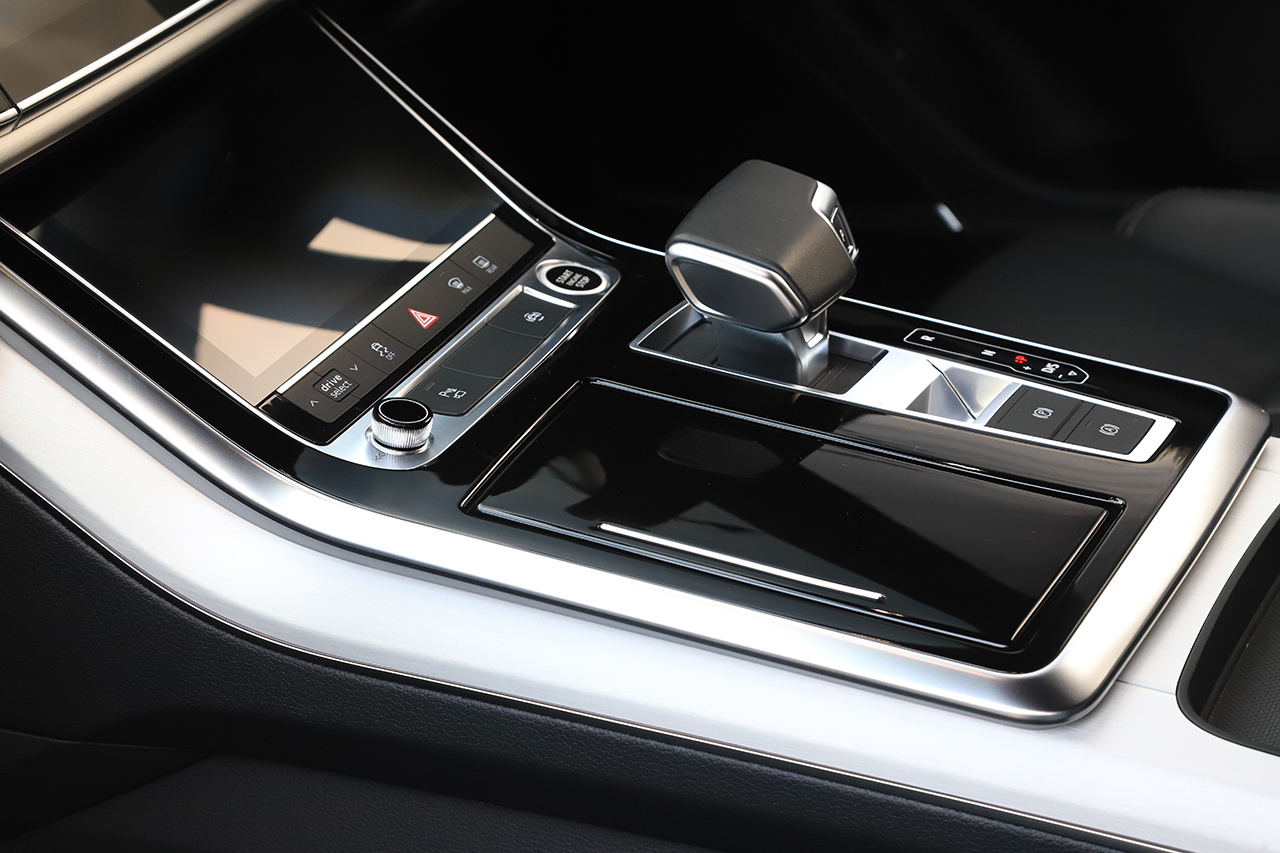 2022 Audi Q8 