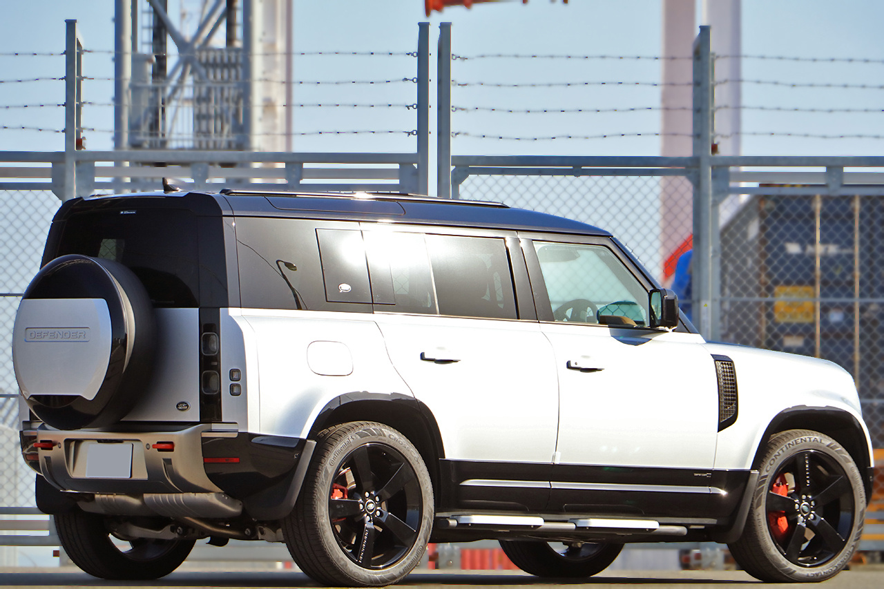 2023 Land Rover DEFENDER 