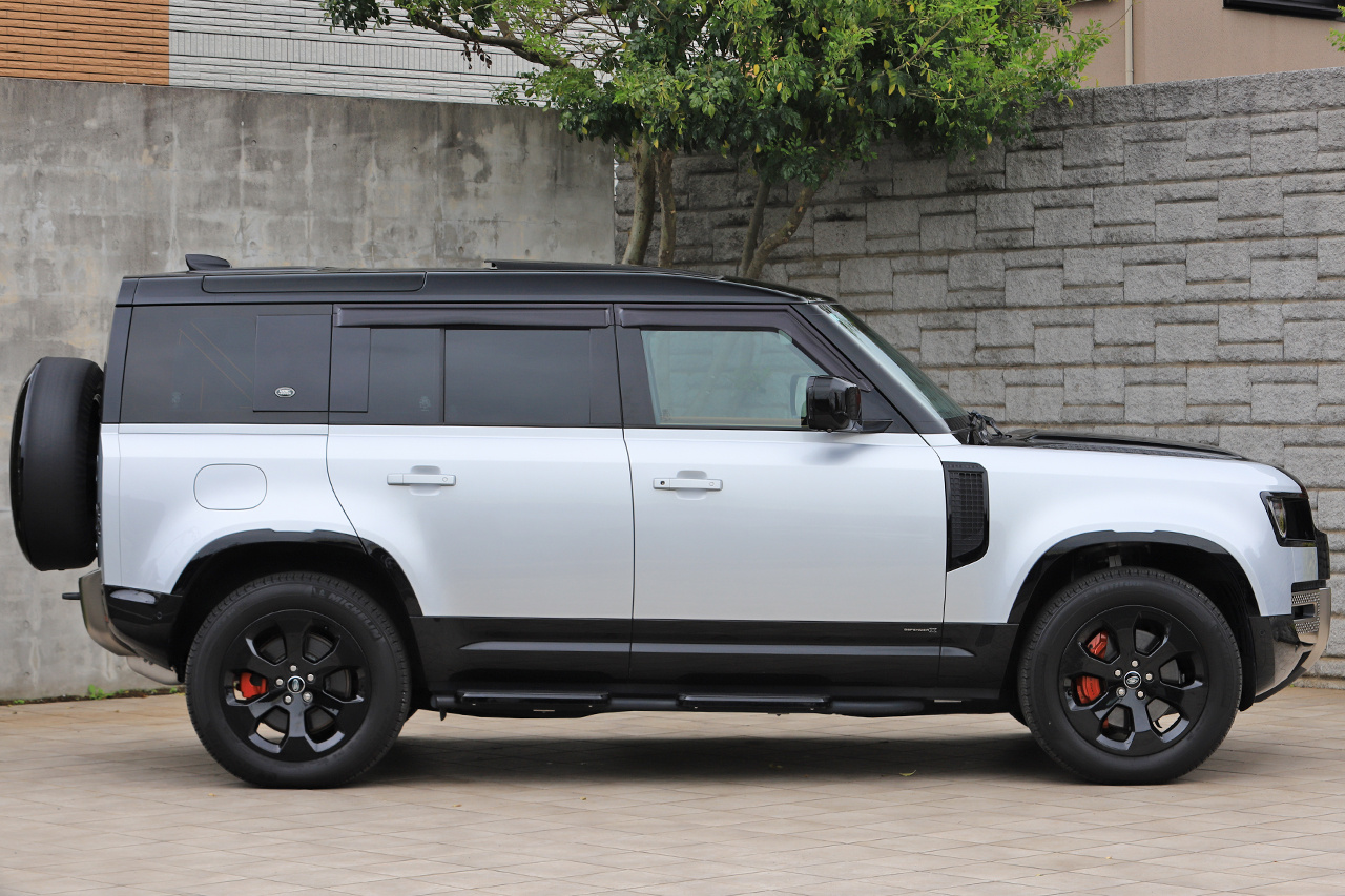 2021 Land Rover DEFENDER null