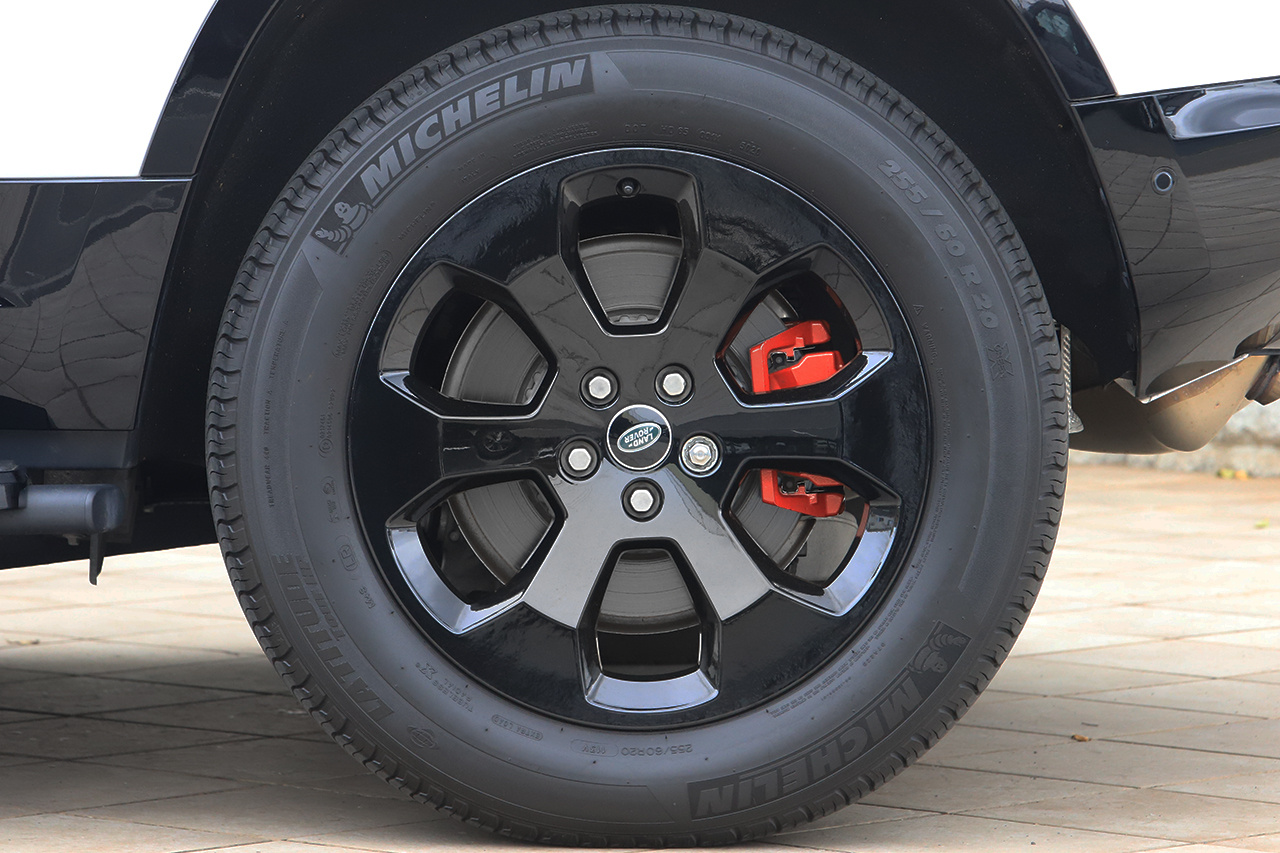 2021 Land Rover DEFENDER null