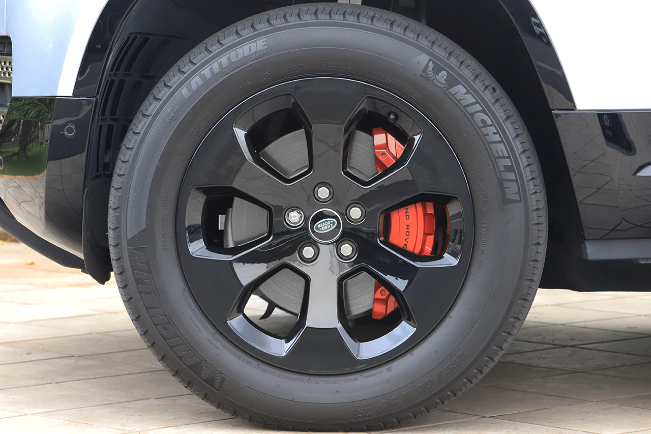 2021 Land Rover DEFENDER null