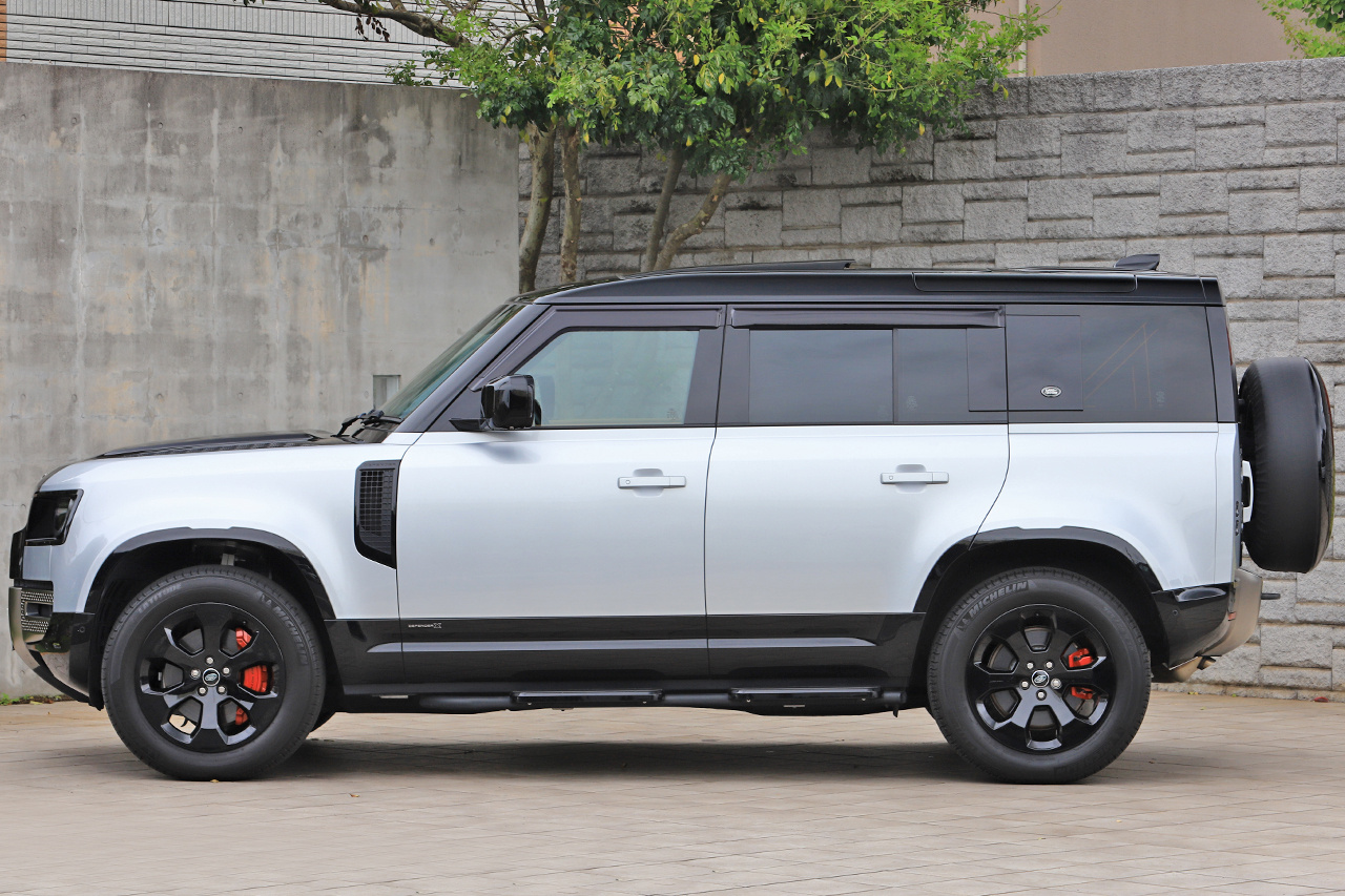 2021 Land Rover DEFENDER null