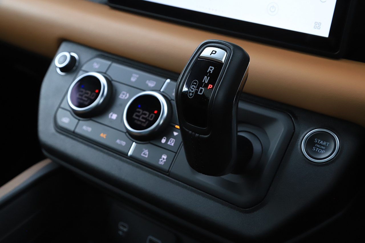 2021 Land Rover DEFENDER null