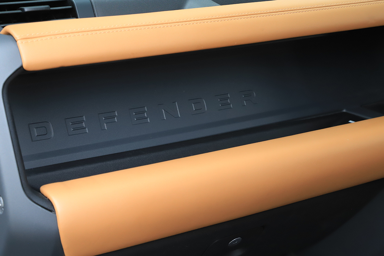 2021 Land Rover DEFENDER null