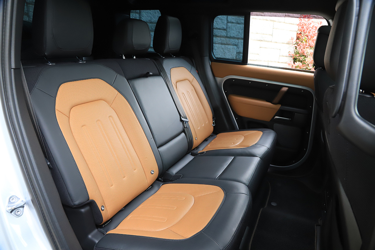 2021 Land Rover DEFENDER null