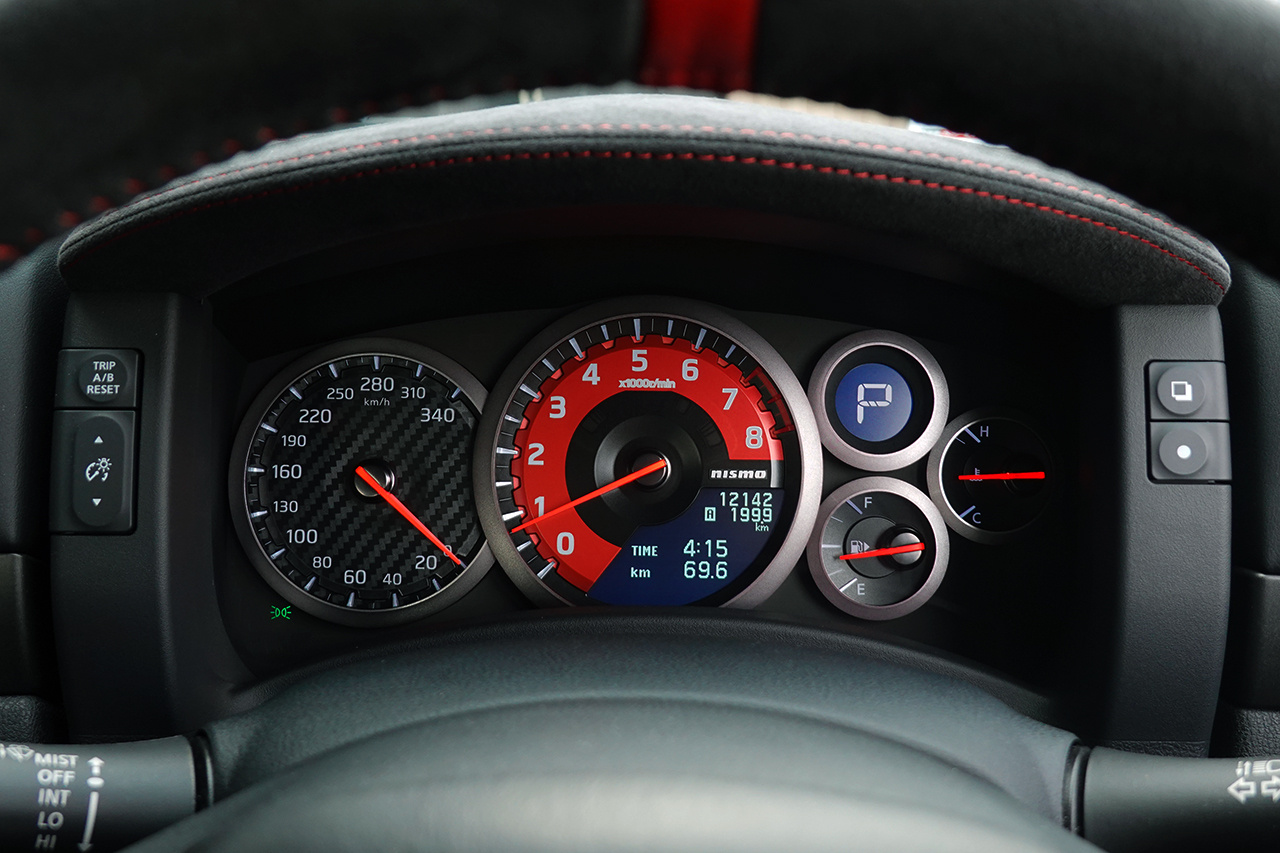 2015 Nissan GT-R R35 GT-R NISMO, MY15, Optional Titanium Muffler, Factory Carbon Fiber Recaro Seats