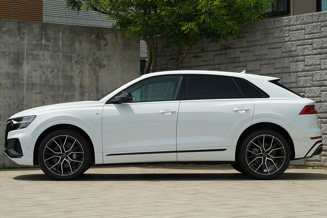 2022 Audi Q8 