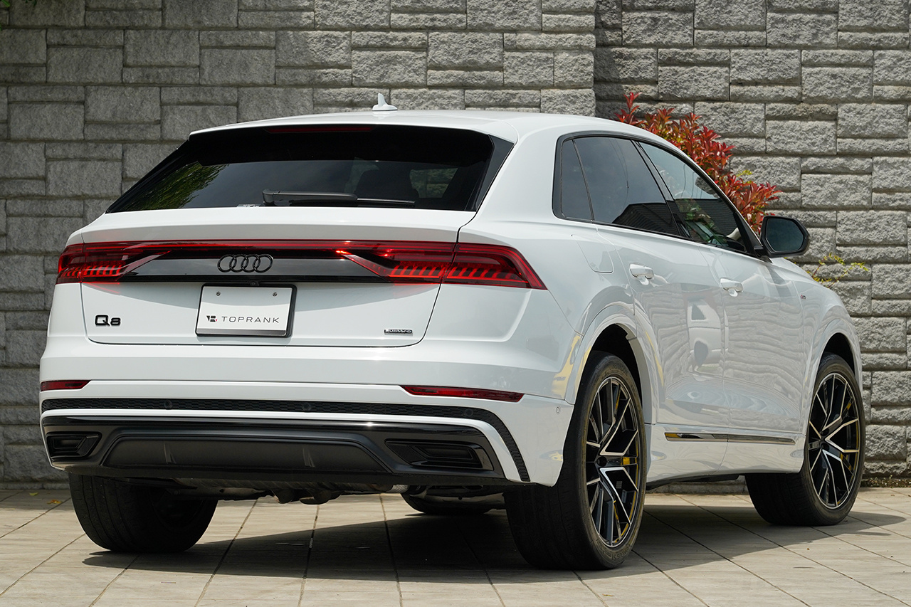 2022 Audi Q8 