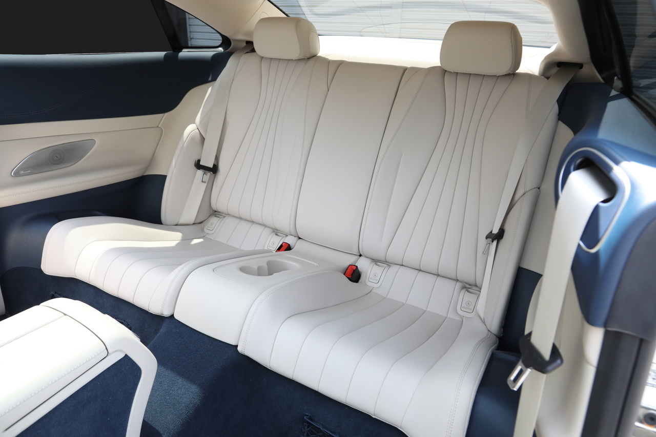2017 Mercedes-Benz E CLASS null
