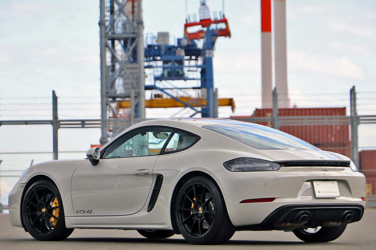 2021 Porsche 718 CAYMAN null