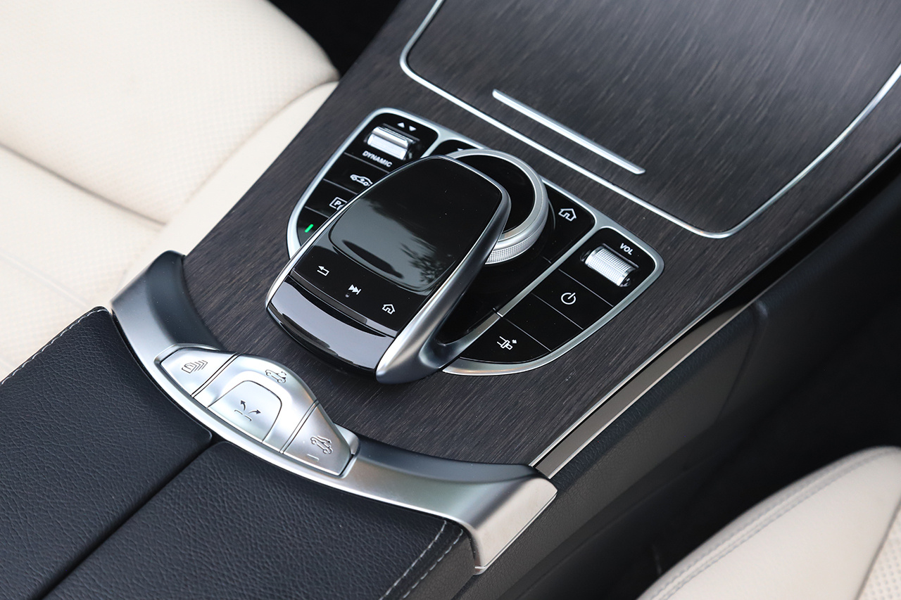 2018 Mercedes-Benz C CLASS null