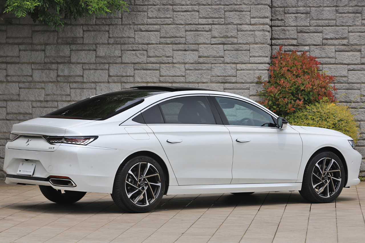 2024 DS AUTOMOBILES DS9 null