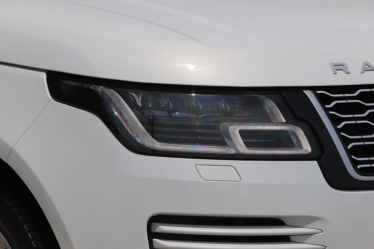 2021 Land Rover RANGE ROVER 