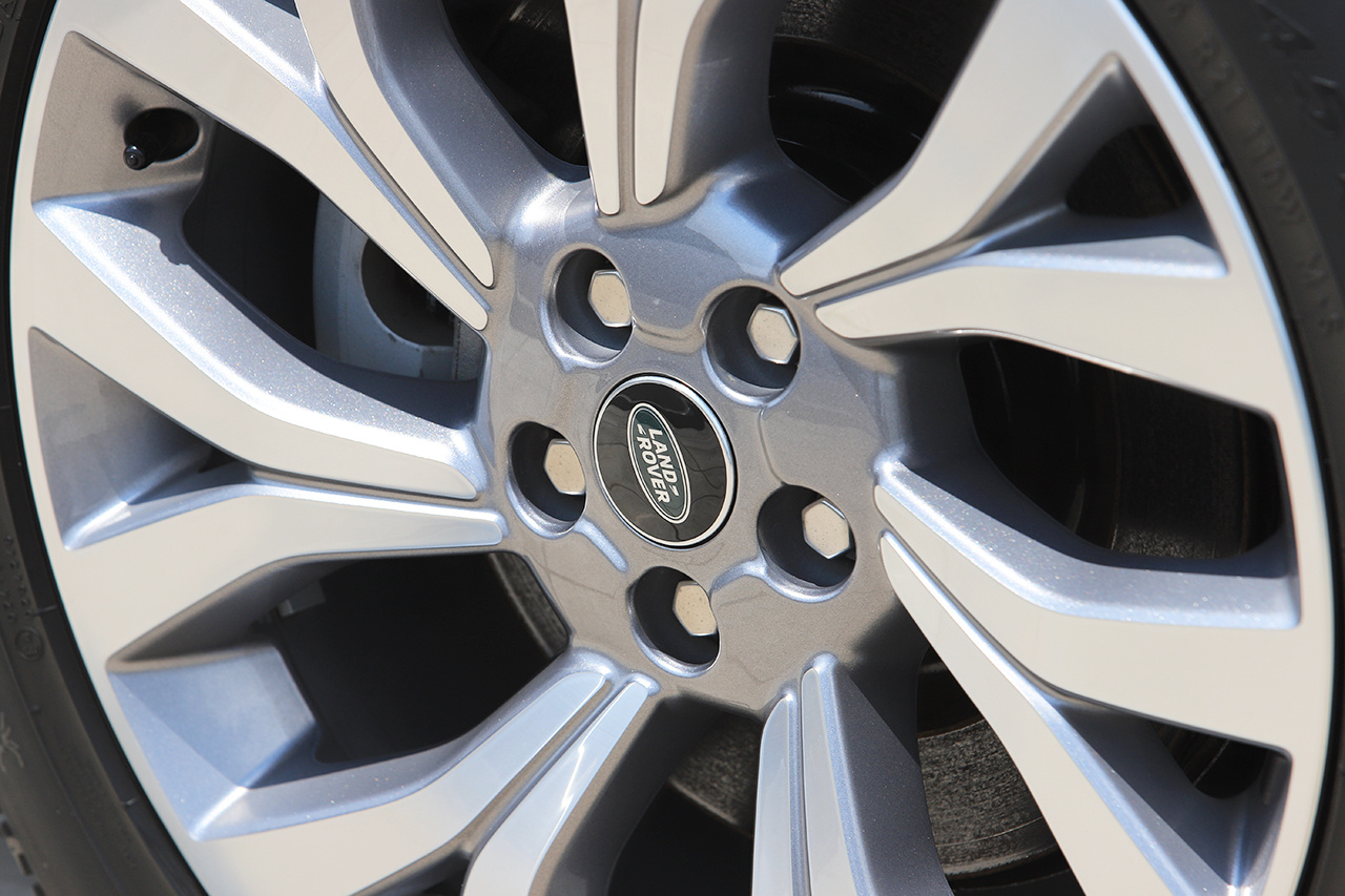 2021 Land Rover RANGE ROVER 