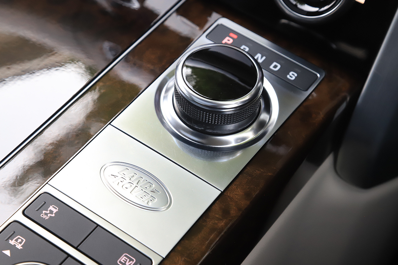 2021 Land Rover RANGE ROVER 