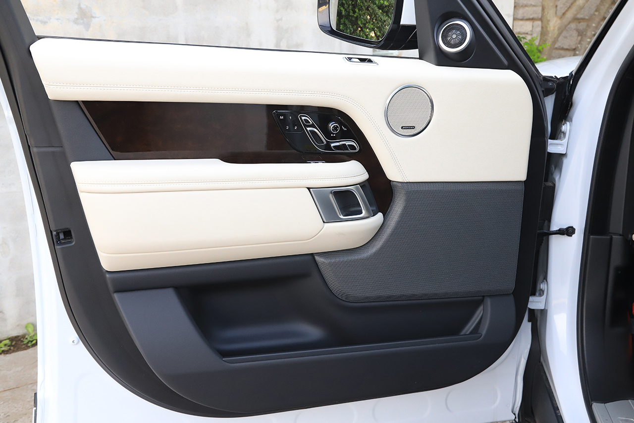 2021 Land Rover RANGE ROVER 