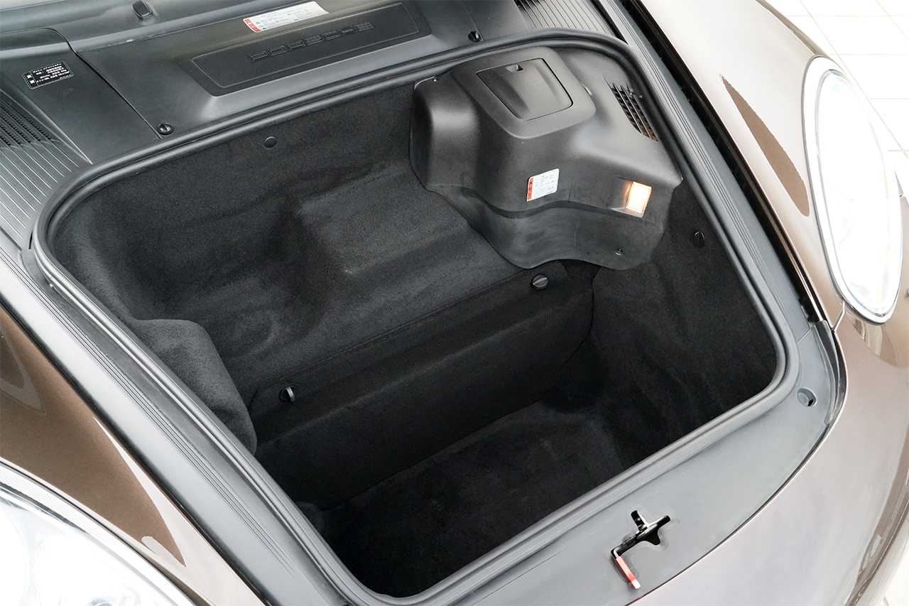 2012 Porsche CAYMAN 