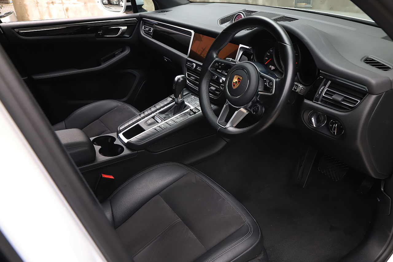 2021 Porsche MACAN 