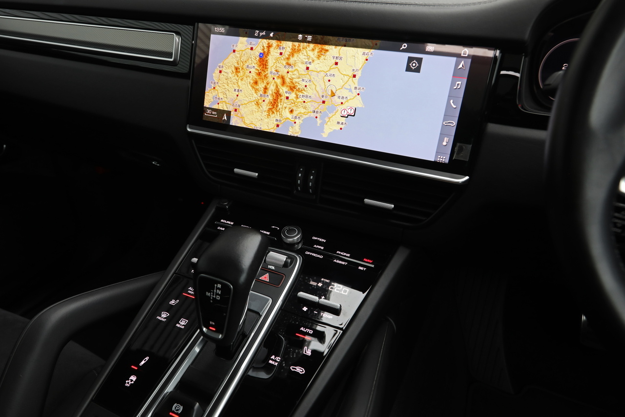 2021 Porsche CAYENNE null