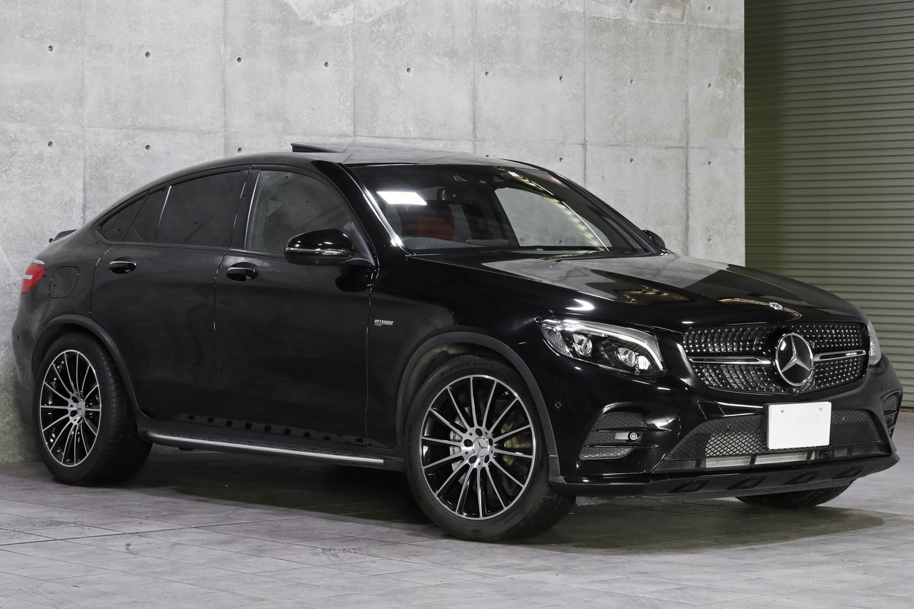 2018 Mercedes-AMG glc-class null
