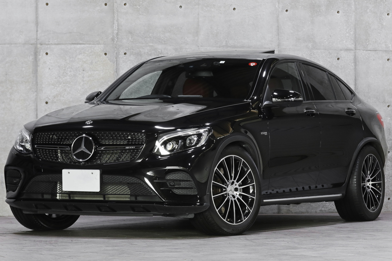 2018 Mercedes-AMG glc-class null